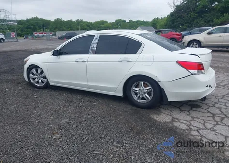 2008 Honda Accord из США, поврежденный, VIN 1HGTP36868A027119